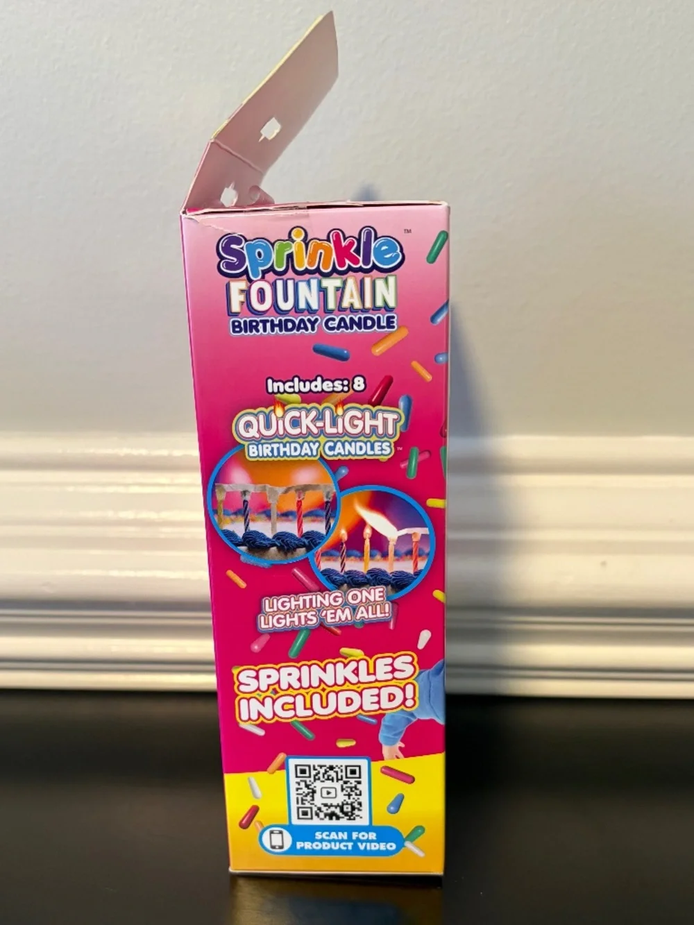 5 for $20: Sprinkle fountain birthday candle